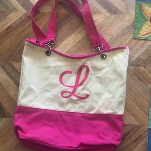 Thirty-one Gives Canvas Crew Carey All in pink “L”